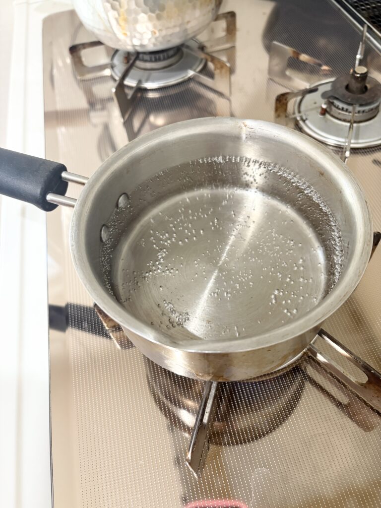沸騰前のお鍋
