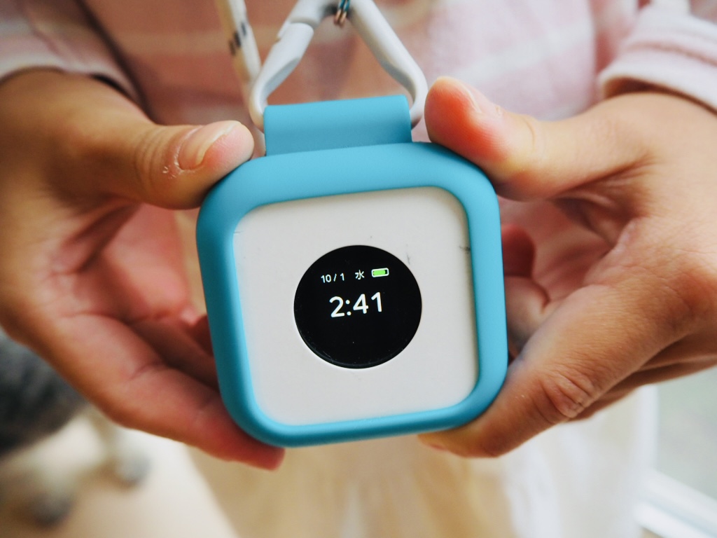 BoTトーク 小学生 GPS 時計つき