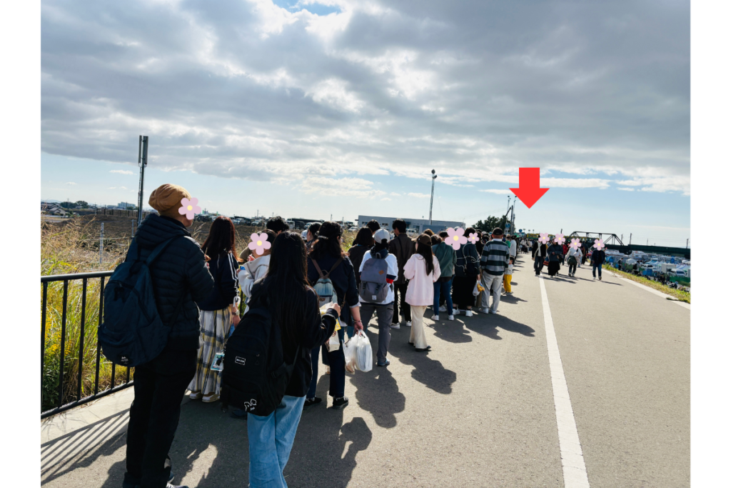 バルーンさが駅　入場待ち　混雑