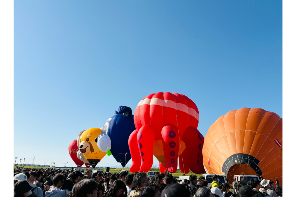 佐賀バルーンフェスタ　バルーンファンタジア　カラフル　可愛い