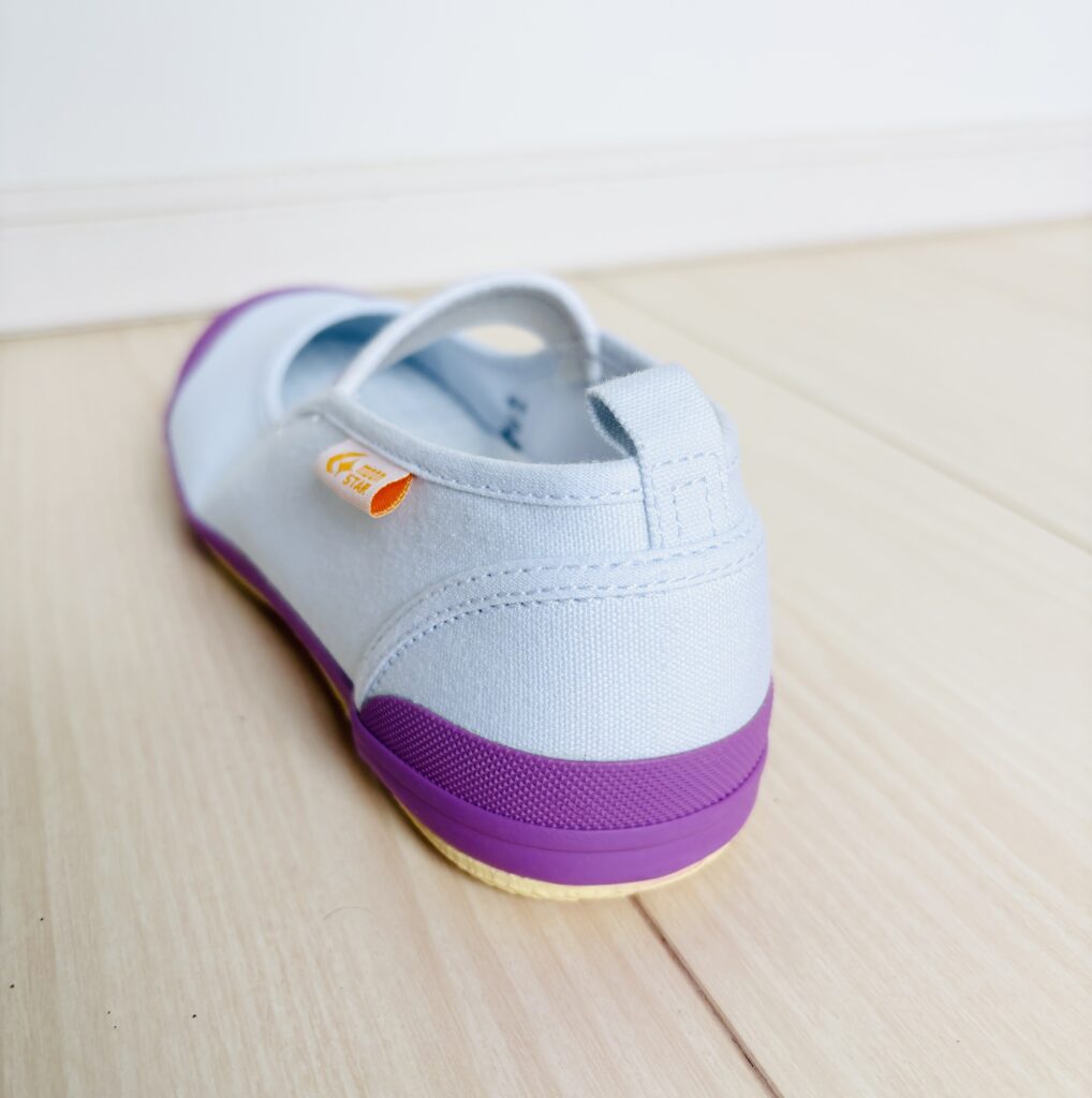 ムーンスター　キャロット　上履き　かかと部分