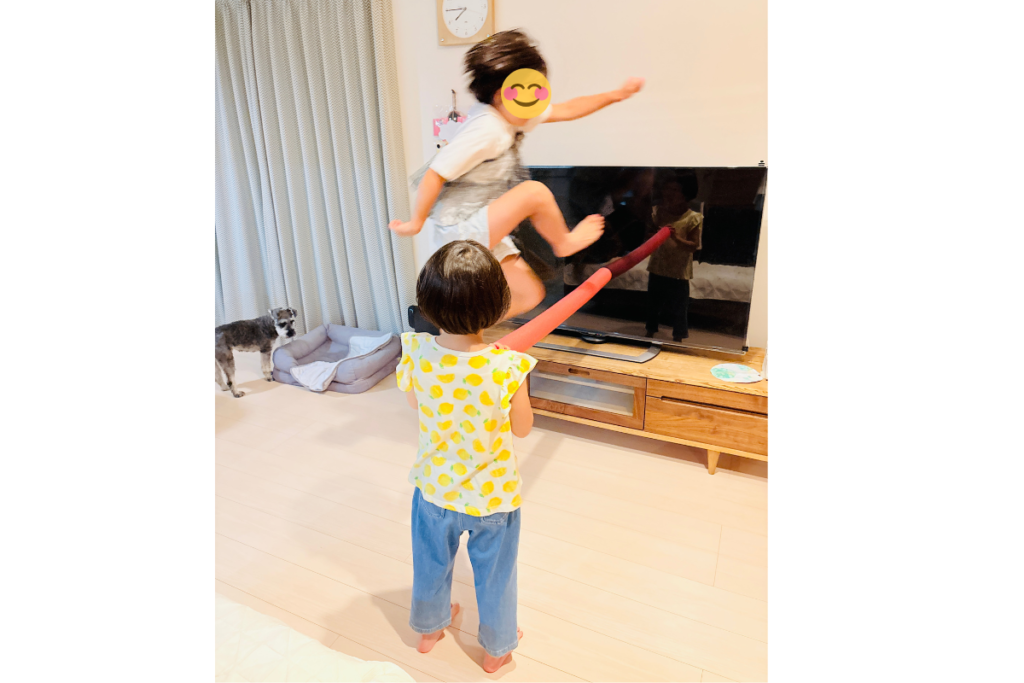 プールスティク遊び たかとび